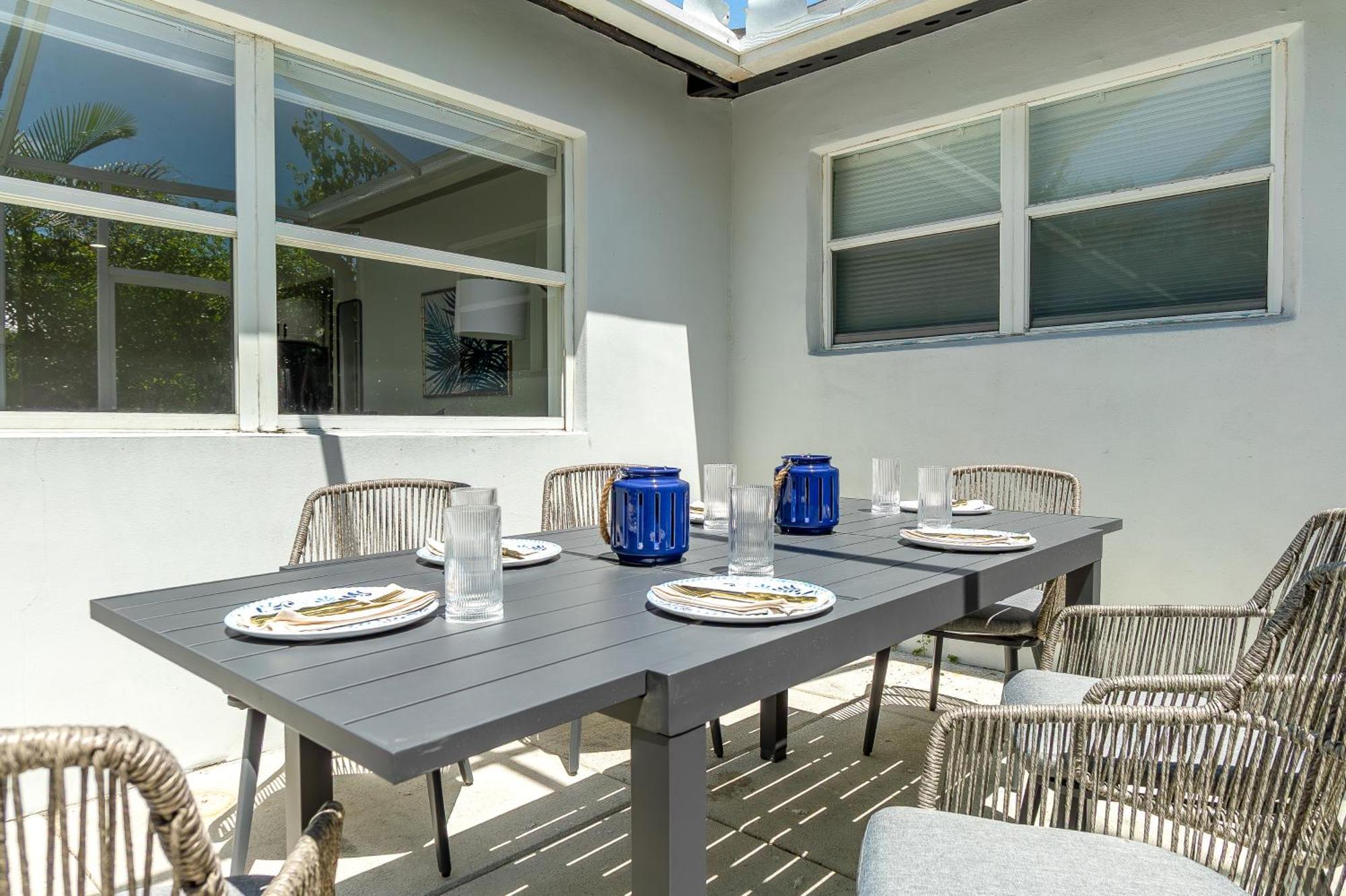 West Palm Beach Elegant 5Br With Hot Tub And Fire Pit Near Beach Экстерьер фото