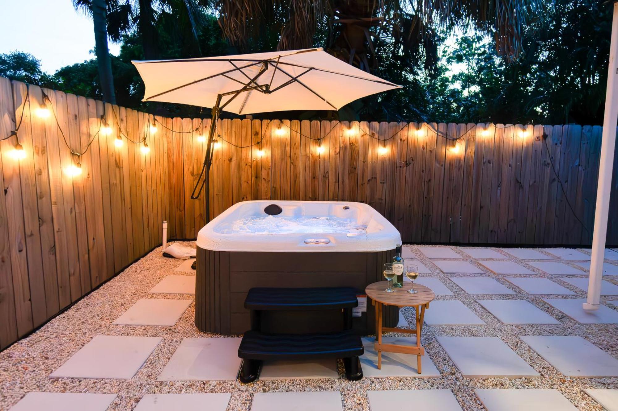 West Palm Beach Elegant 5Br With Hot Tub And Fire Pit Near Beach Экстерьер фото
