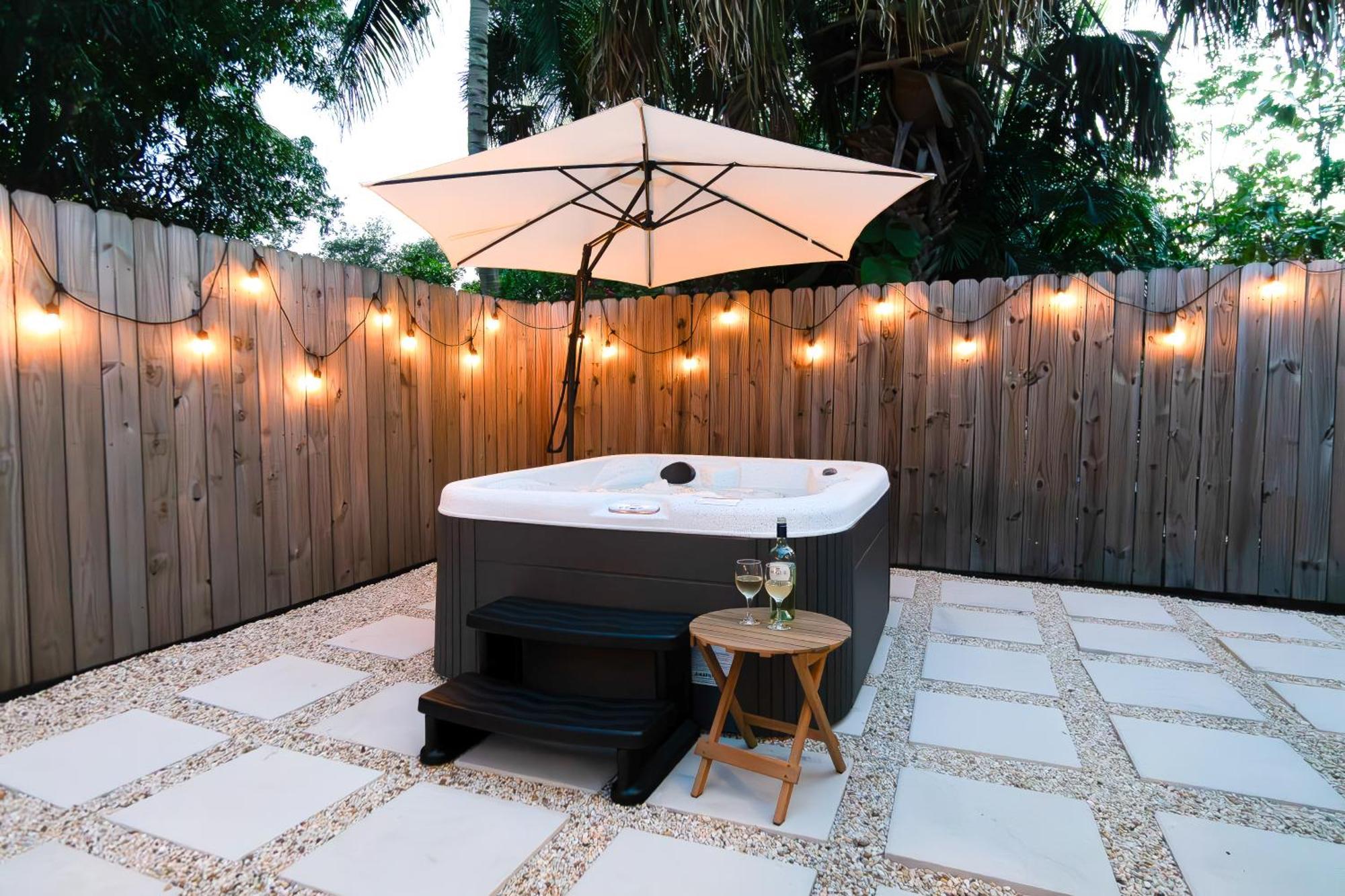 West Palm Beach Elegant 5Br With Hot Tub And Fire Pit Near Beach Экстерьер фото